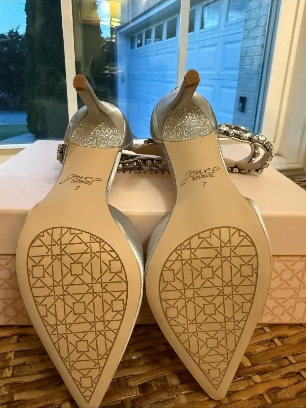 NIB Badgley Mischka Silver Jazmine - 7